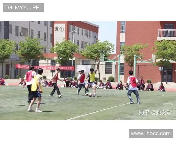 阜阳足球球星崛起助力地方足球发展 展现拼搏精神与未来潜力